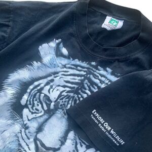 Vintage Safari Wonders White Tiger Graphic T-Shirt Black Taman Safari Indonesia